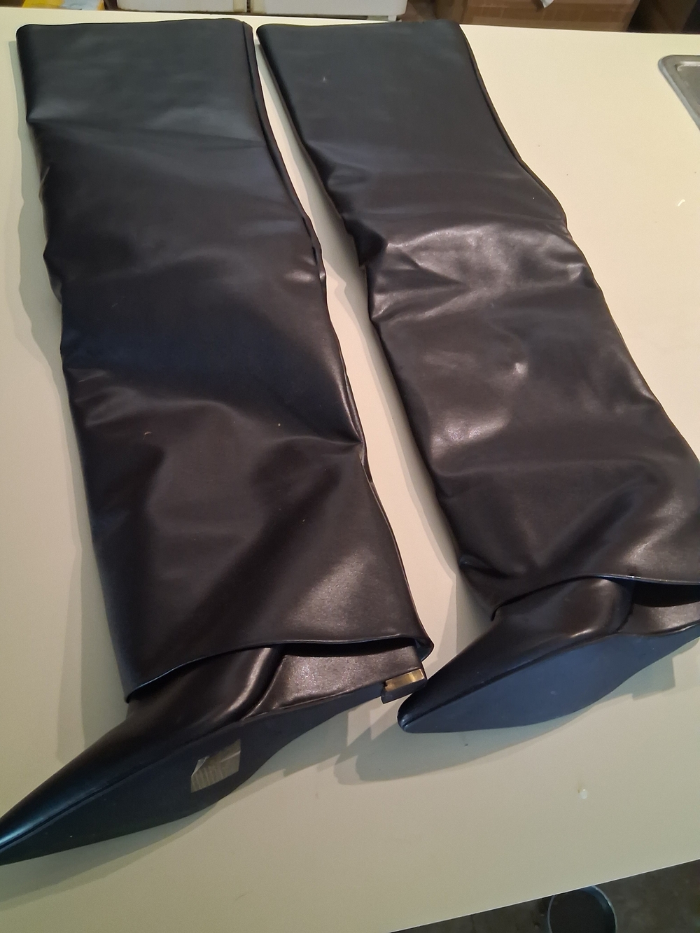 Women's Size 10 Black Over-the-Knee Stretch Boot